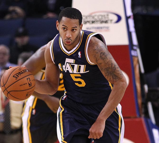 devin harris #5 jazz blue jersey